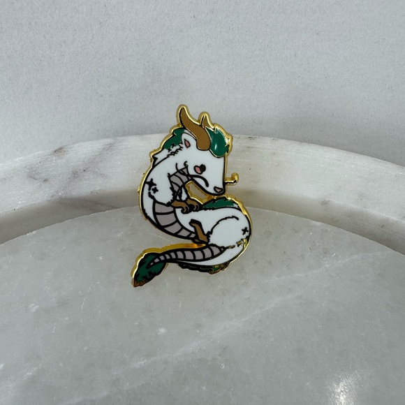 3/$15 Whimsical Dragon Enamel Pin Brooch - Picture 3 of 6